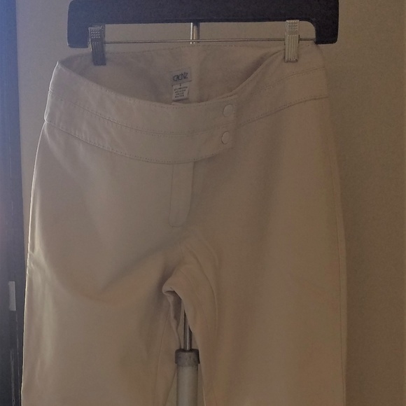 Cach'e - Picture 2 of 6